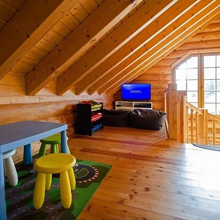 בית נופש Ferienhaus In Feldberg Schwarzwald Mit Privatem Pool